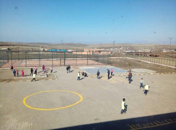 Şehit Kemal Karakayalı Ortaokulu Fotoğrafı